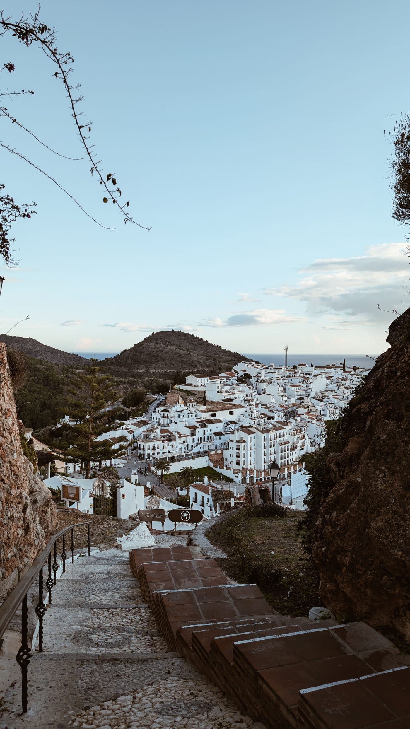 Urban street in Las Lagunas, Mijas, against Fuengirola