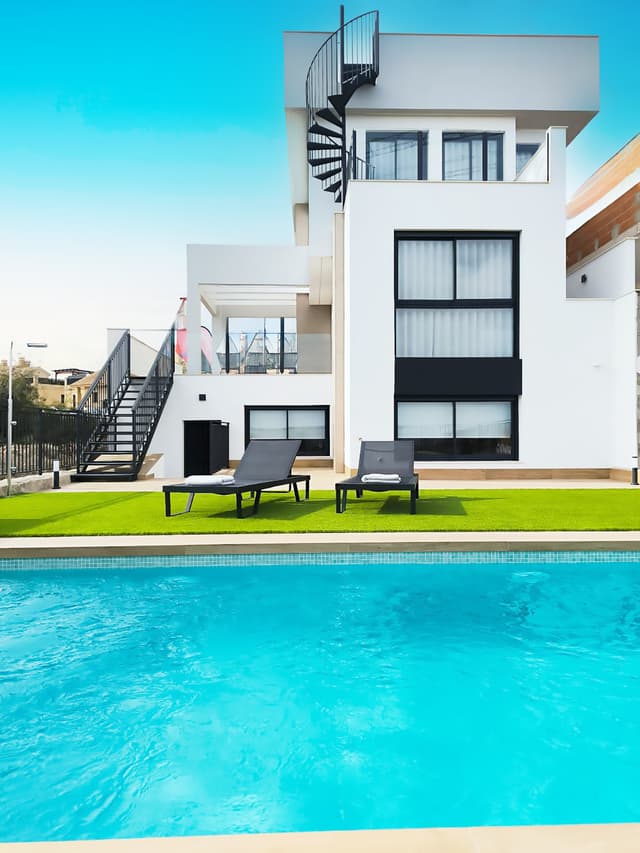 Arena Golf Villas - KEY READY — 1-7980e48d732b6fc85c14b43b94d2aa54.jpg