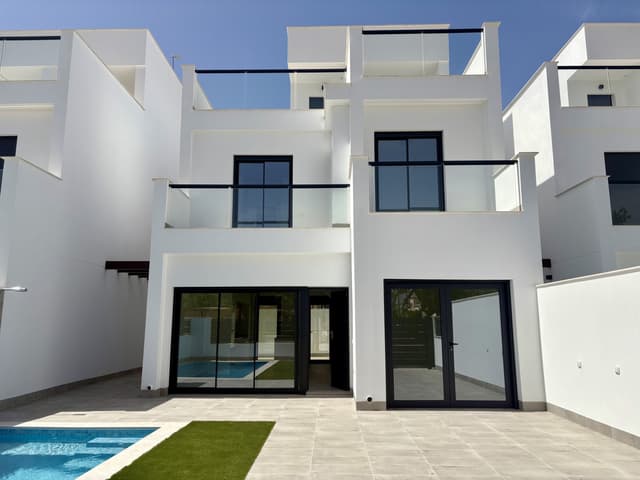 L.A. BEACH Signature Villas — 02.jpg