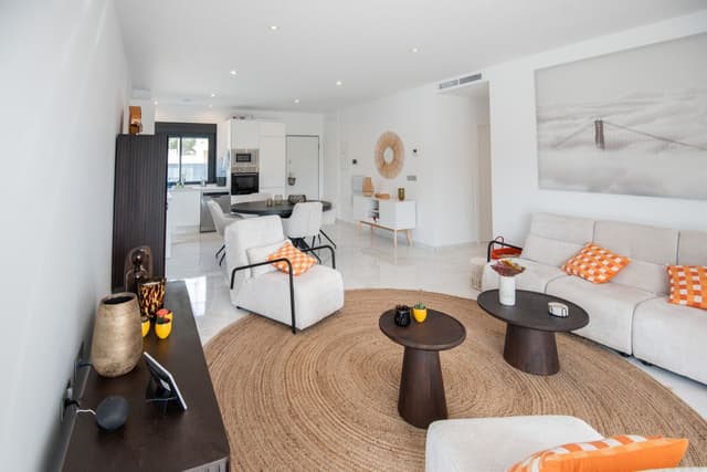 Residencial Castillo 2 — 04.jpg