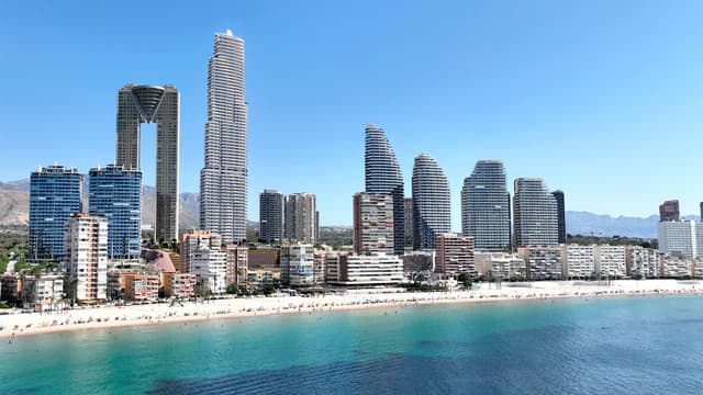 Tm Tower — COB941007.jpg