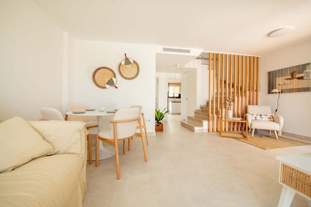 Vegasol Homes 2 - Chalets Adosados — 02.jpg