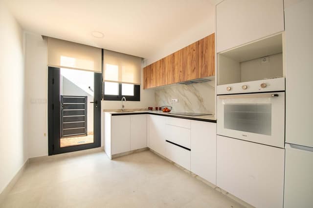 Vegasol Homes 2 - Chalets Adosados — 03.jpg