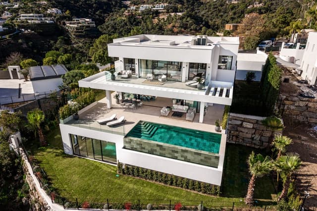 Villa Alfa — 01.jpg