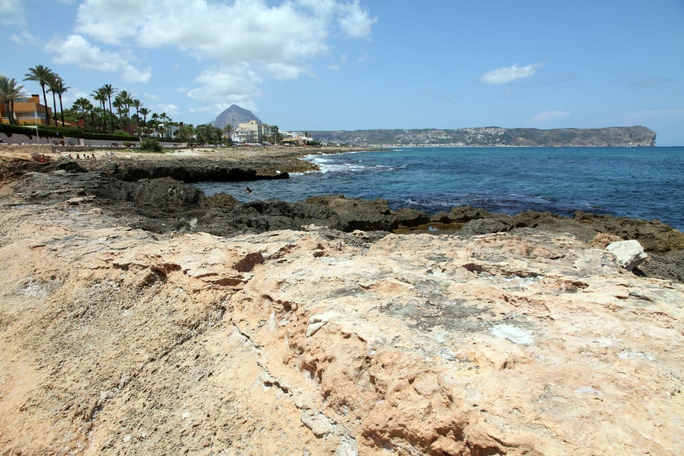 Cala del Moraig with cliffs near Benitachell