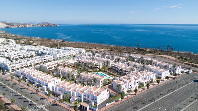 Mar de Pulpí Phase 8 - Las Amapolas — COB659163.jpg